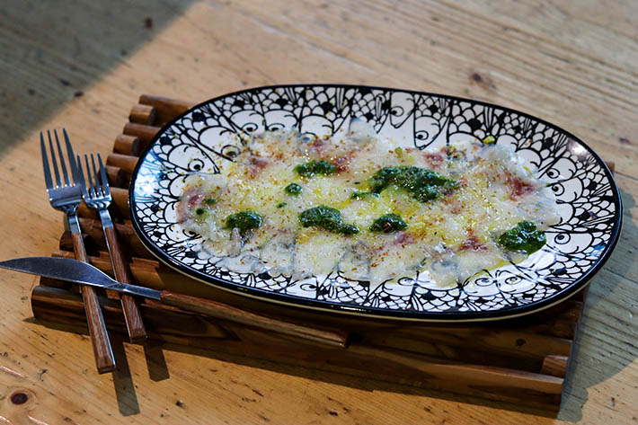 CARPACCIO DE LUBINA